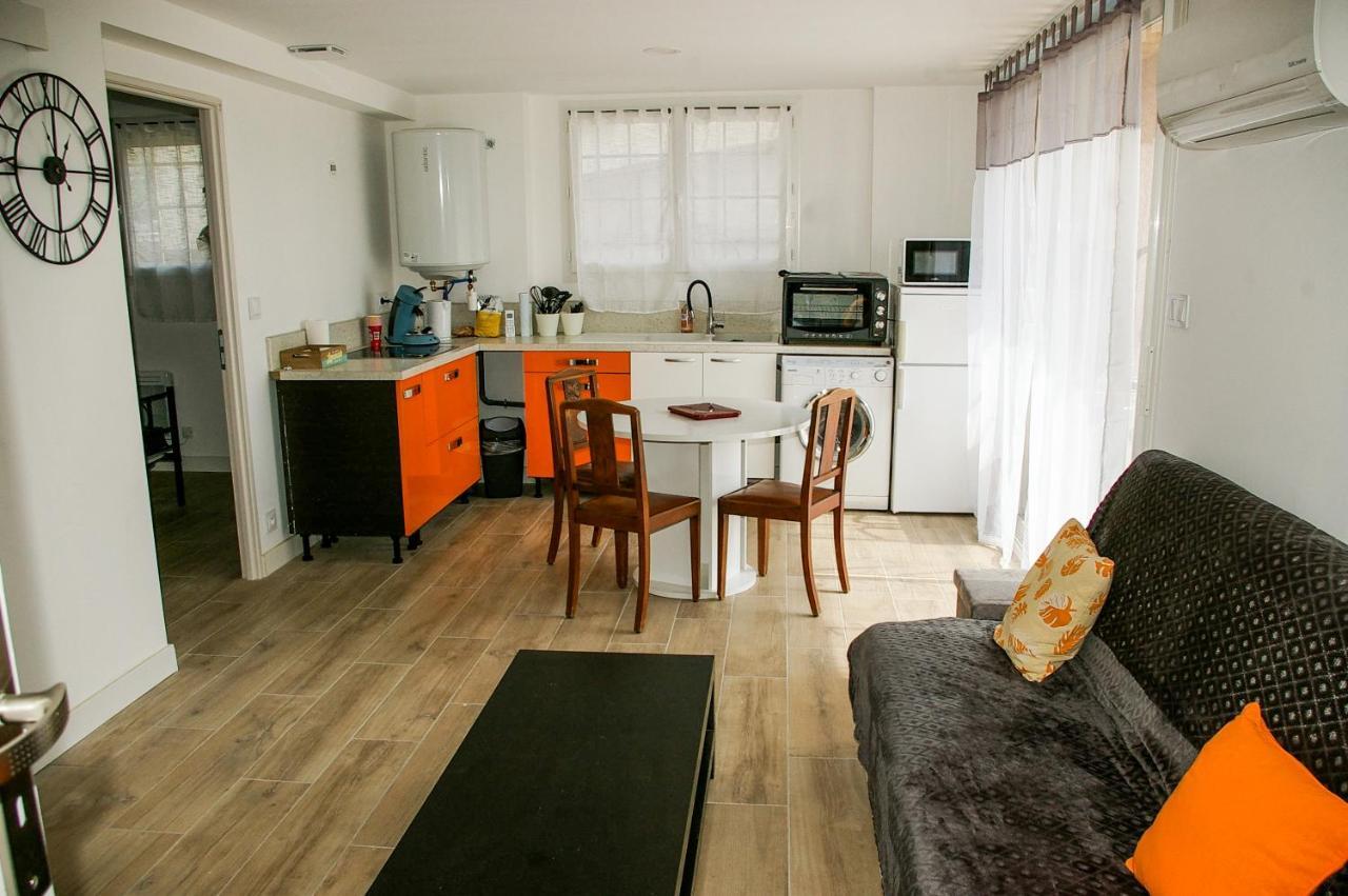 Les Idees D'Emilie Apartment Narbonne Bagian luar foto
